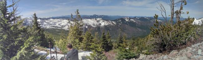 South-facing panorama from the ridge south of Dinah-Mo sees Triangulation Peak