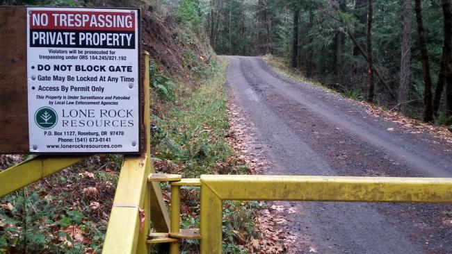 Gate on  BLM Road 27-4-14.0