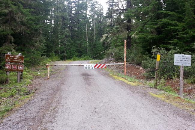 Clear Lake Butte Gate - Park Here