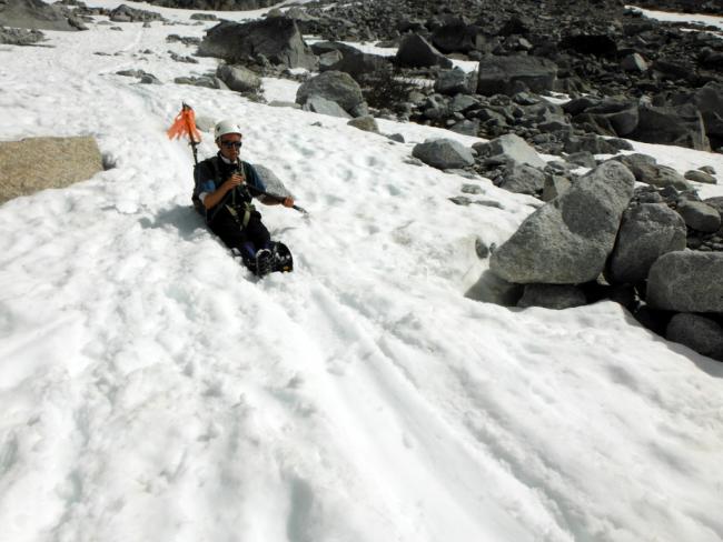 Descent glissade on Aasgard - the fun part