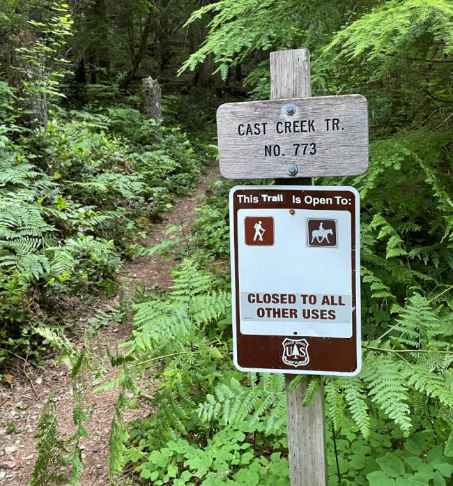 Cast Creek Trail Head Sign