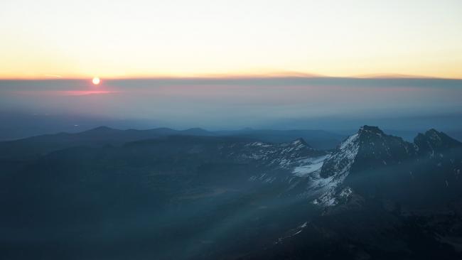 Broken Top and a rising sun