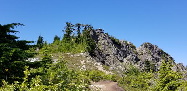 Nearing summit and lookout