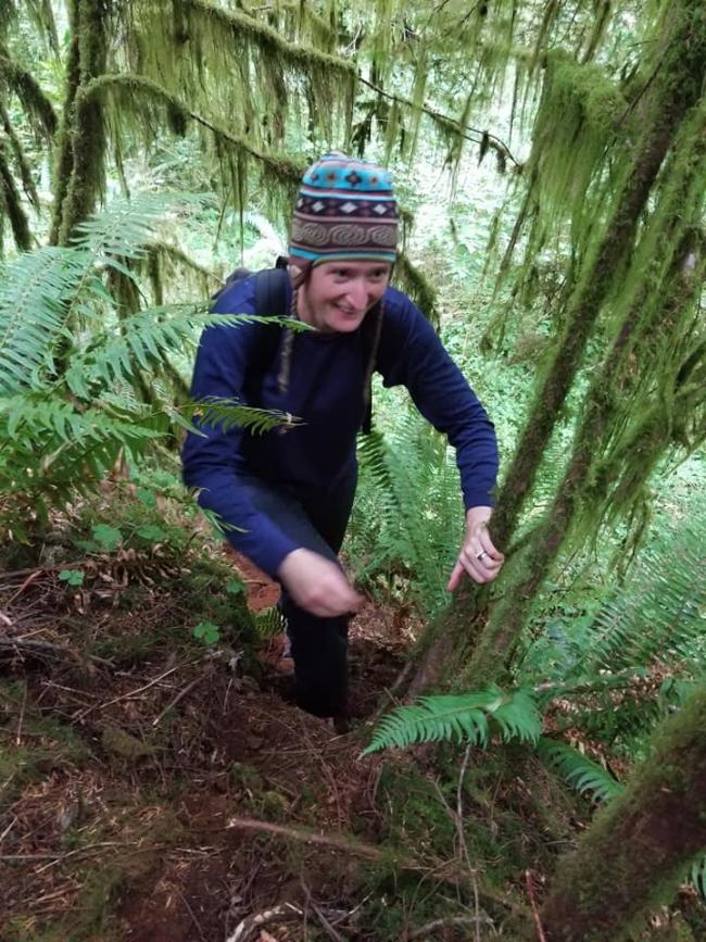 20 foot climb to get around wall of thorns