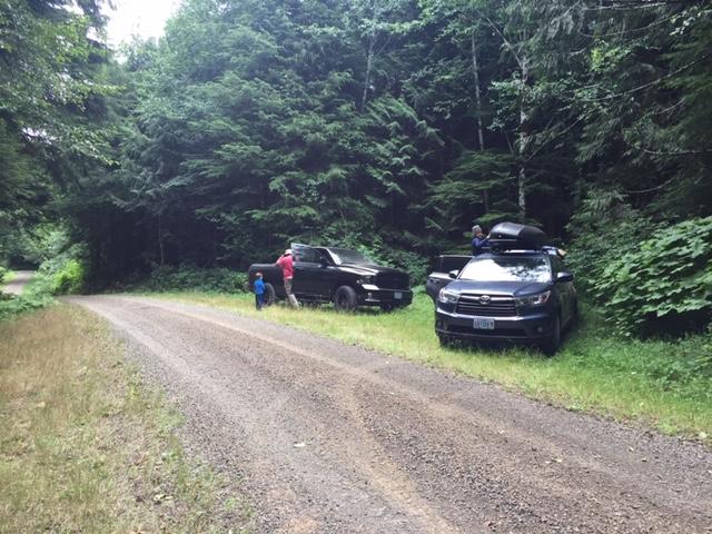 Parking across from abandoned USFS Road 121