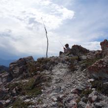 Operating position with makeshift tree/fishing pole mast