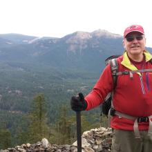 Grover-KG7O with Dog Mountain in background