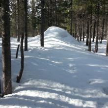The cairn marking the turn eastward