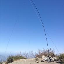 20M Inverted V antenna, slung from 25 ft pole