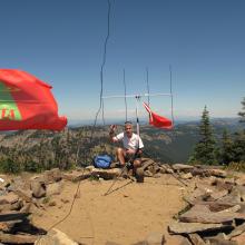 Operating position, KG7EJT and K7MAS