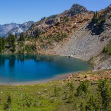 Climbing out of Sprite Lake Basin towards Paddy Go Easy Pass.  Photo KG7EJT.