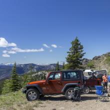Chelan Crest SOTA Outing TH, looking North - Photo KG7EJT