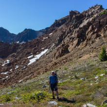 On easier terrain on return trip to Sprite Lake.  Photo KG7EJT.