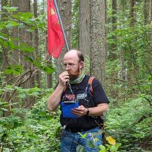 KE4HET on Wilderness Peak making SOTA contacts