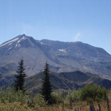 View of Mt St Helens crater
